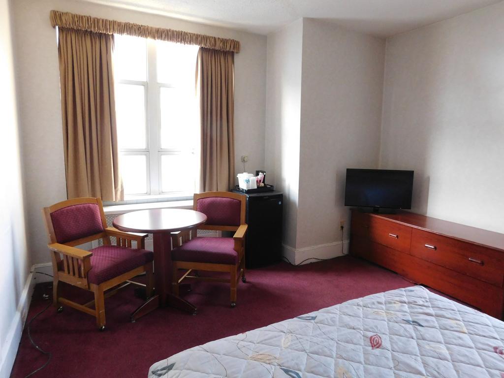 hotel harrington